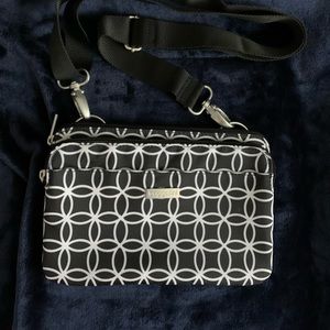 Crossbody purse